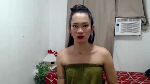 Snapshot of ursweet_amber7 chatting on May 10, 6:29 am ursweet_amber7 online show from May 10, 6:29 am