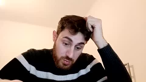 ursweetdreamx online show from December 19, 2:24 pm