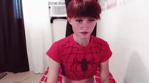 Snapshot of ursweetgirlsammy19 chatting on September 28, 5:35 am sammy the nughty girl who can make you happy online show from September 28, 5:35 am