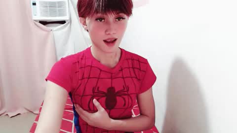 Snapshot of ursweetgirlsammy19 chatting on October 13, 5:57 pm sammy the nughty girl who can make you happy online show from October 13, 5:57 pm