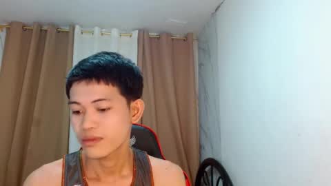 Snapshot of urtwink_dave chatting on July 22, 4:43 pm itsmee dave online show from July 22, 4:43 pm