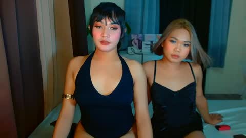 Urwildest farrah online show from April 12, 11:48 am