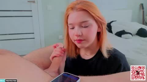Snapshot of urxduo chatting on May 7, 10:42 am URXduo online show from May 7, 10:42 am