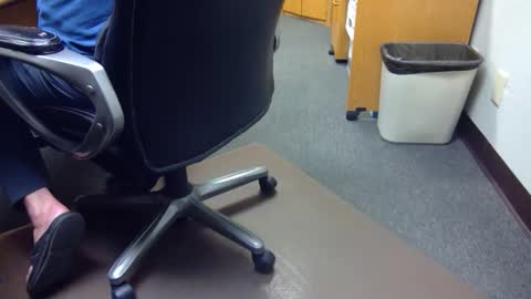 Snapshot of useemie chatting on March 23, 11:31 pm useemie online show from March 23, 11:31 pm