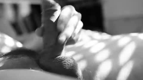 Snapshot of user2f chatting on September 23, 12:19 pm steve online show from September 23, 12:19 pm