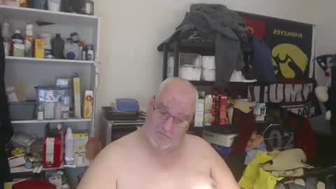 Eric online show from December 19, 3:07 am