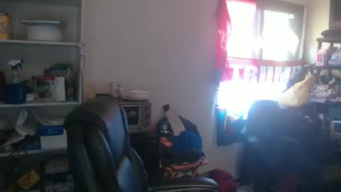 Eric online show from February 17, 3:31 pm