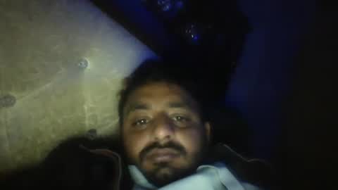 Snapshot of usman184 chatting on January 19, 8:51 pm Mian184 online show from January 19, 8:51 pm