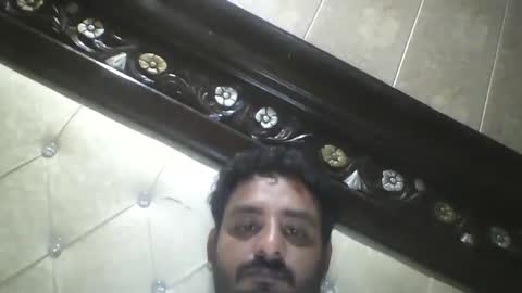 Snapshot of usman184 chatting on September 16, 9:16 pm Mian184 online show from September 16, 9:16 pm