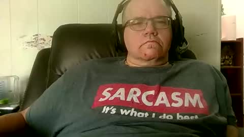 usstarr1 online show from April 7, 4:40 pm