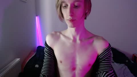 Excuse me online show from January 12, 10:45 am