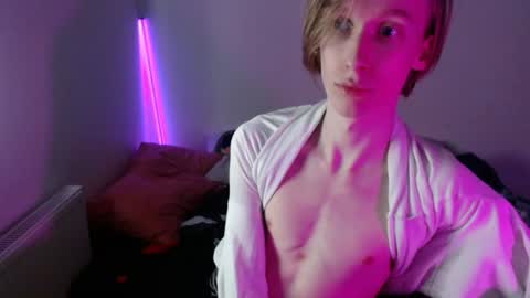 Excuse me online show from January 14, 7:48 am