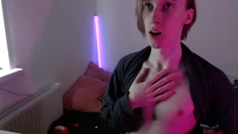 Excuse me online show from February 6, 3:16 am