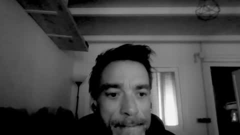 uthonn online show from February 9, 10:30 am