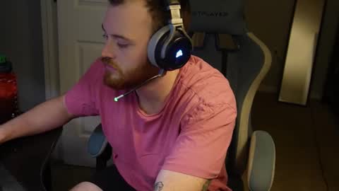 v_for_veng online show from November 4, 4:00 am