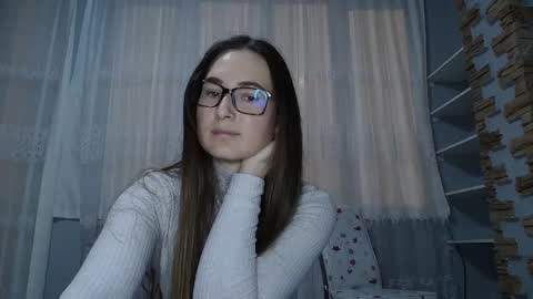 Snapshot of va_len_sea_ya chatting on March 4, 8:05 pm Valensiya online show from March 4, 8:05 pm