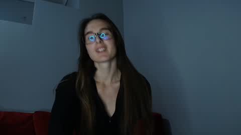 Snapshot of va_len_sea_ya chatting on September 21, 6:53 pm Valensiya online show from September 21, 6:53 pm