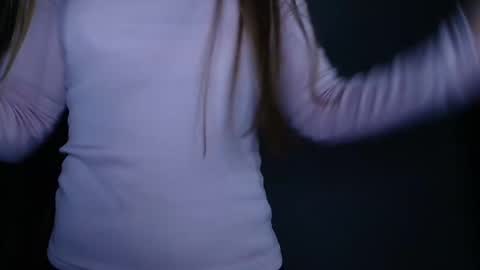 Snapshot of va_len_sea_ya chatting on February 27, 4:40 pm Valensiya online show from February 27, 4:40 pm