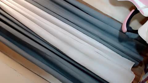 Snapshot of vae_sha chatting on October 15, 7:41 am JESS - DONT FORGET TO FOLLOW ME AND GIVE ME THUMBS UP online show from October 15, 7:41 am