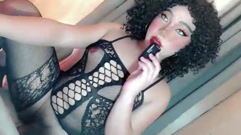 Snapshot of vae_sha chatting on December 15, 12:09 pm JESS - DONT FORGET TO FOLLOW ME AND GIVE ME THUMBS UP online show from December 15, 12:09 pm