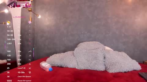 Snapshot of vaelina_angels chatting on March 5, 12:17 am VAELINA ANGELS online show from March 5, 12:17 am