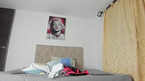 Vahiolet smith online show from September 9, 3:06 am