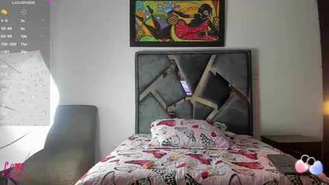 Vahiolet smith online show from November 4, 3:16 am