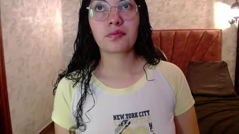 Vainilla online show from November 5, 1:49 am