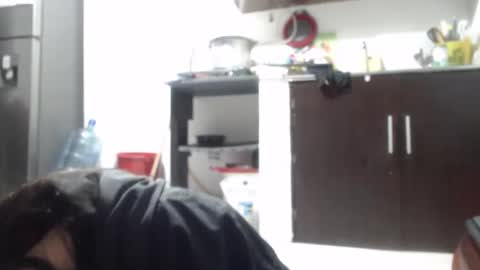 Snapshot of vaiolet_miss chatting on October 11, 3:17 am vaiolet online show from October 11, 3:17 am