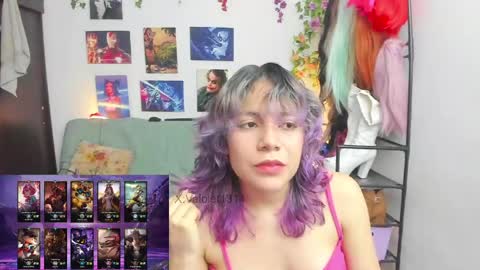 Snapshot of vaioletuwu chatting on May 15, 1:56 am Vaiolet1314 online show from May 15, 1:56 am