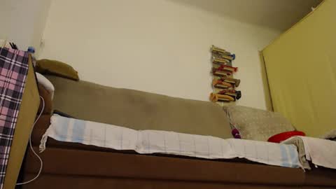 Snapshot of valemer chatting on February 16, 9:44 pm Cheating Slut online show from February 16, 9:44 pm