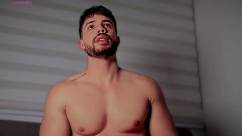 valenthinoking online show from November 16, 2:50 am