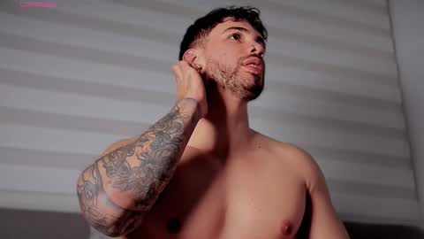 valenthinoking online show from November 19, 3:17 am