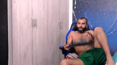 Valentine online show from December 19, 6:23 pm