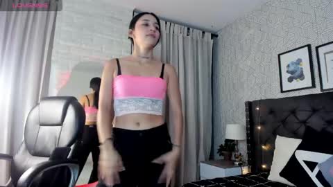Valen online show from April 28, 11:48 am