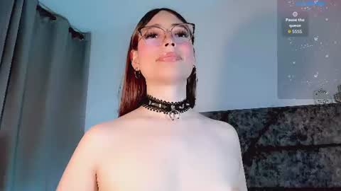 Snapshot of valentina_alba chatting on June 27, 11:43 pm Valentina online show from June 27, 11:43 pm