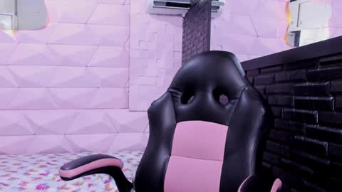 Valentina online show from February 23, 2:18 am