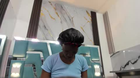 Sharon online show from December 14, 11:37 am