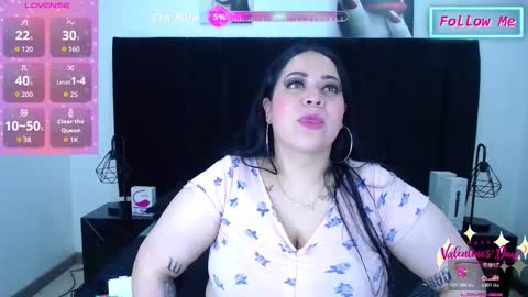 Snapshot of valentina_fox01_ chatting on February 15, 3:58 am Valentina online show from February 15, 3:58 am