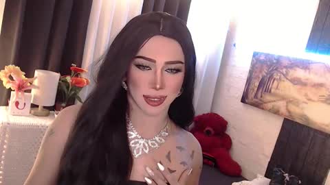 Snapshot of valentina_goddess_tsxxx chatting on October 8, 1:47 am Amanda online show from October 8, 1:47 am
