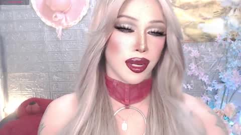 Amanda online show from April 23, 6:47 am