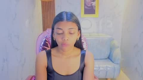 Snapshot of valentina_gomez_s chatting on June 8, 12:38 pm Valentina online show from June 8, 12:38 pm