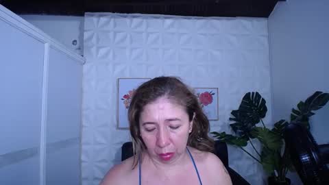 Valentina  online show from September 9, 9:25 pm