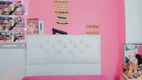Snapshot of valentina_princess_ chatting on April 23, 5:52 am valentina_princess_ online show from April 23, 5:52 am