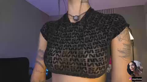 Val online show from March 21, 3:26 pm