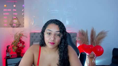 Snapshot of valentina_xx69 chatting on February 14, 5:14 pm Valentina online show from February 14, 5:14 pm