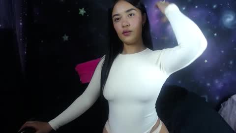 Snapshot of valentinarojass_ chatting on February 11, 1:49 pm valentinarojass_ online show from February 11, 1:49 pm