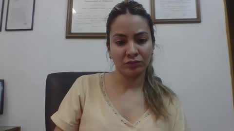 valentinaseleni24 online show from October 16, 10:22 pm