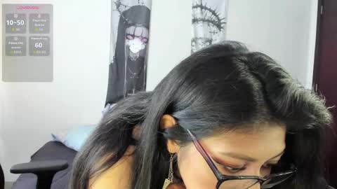 Snapshot of valentinax_love chatting on May 18, 10:15 pm Valentina online show from May 18, 10:15 pm
