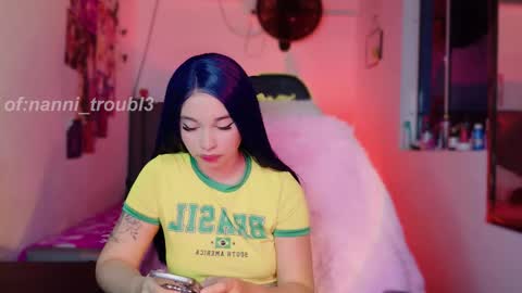 Danielle  Please help me to reach 300 thumbs up online show from September 27, 12:15 am